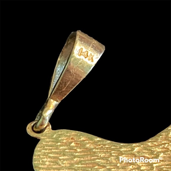 14KT Guitar Pendant, Vintage Diamond-Cut Yellow Gold - Picture 5 of 9